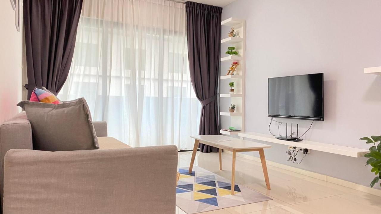 Suasana Jb At Jb Center Luxury Modern & Rustic 1Br Apt For Bussiness,Vacation Trips Τζόχορ Μπάχρου Εξωτερικό φωτογραφία